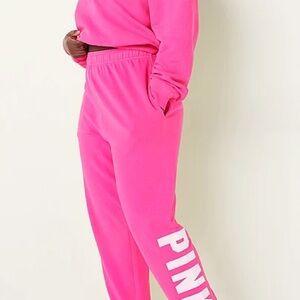 PINK Victoria’s Secret Baggy Fleece Sweatpants Size M